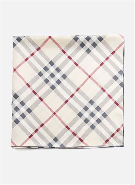 foulard etroit burberry|foulard burberry femme.